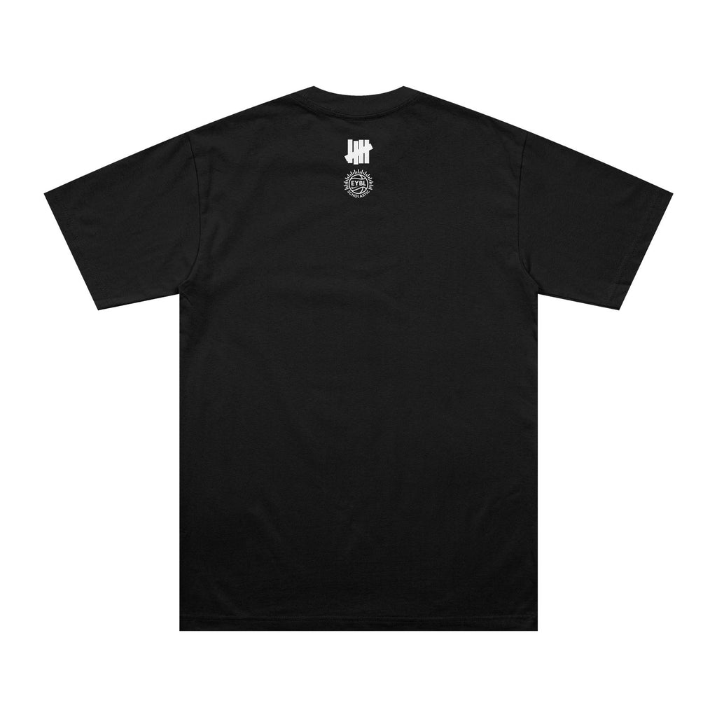 UNDEFEATED x VERITAS “OPENING TIP” TEE